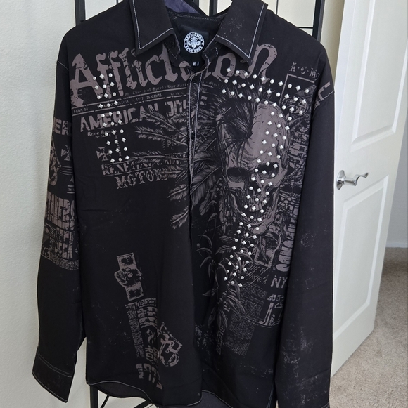 Affliction Other - Affliction Lightweight Button Down Shirt